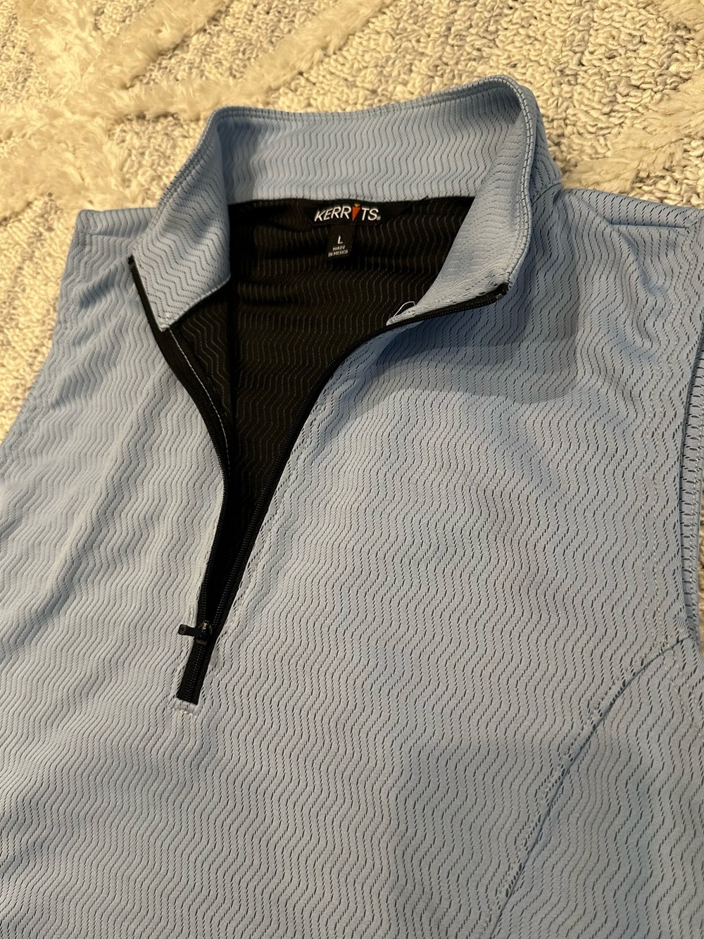 Sleeveless Athletic Shirt - Picture 3 of 4